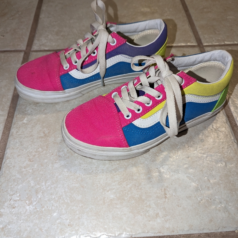 Kids Size 3 Vans